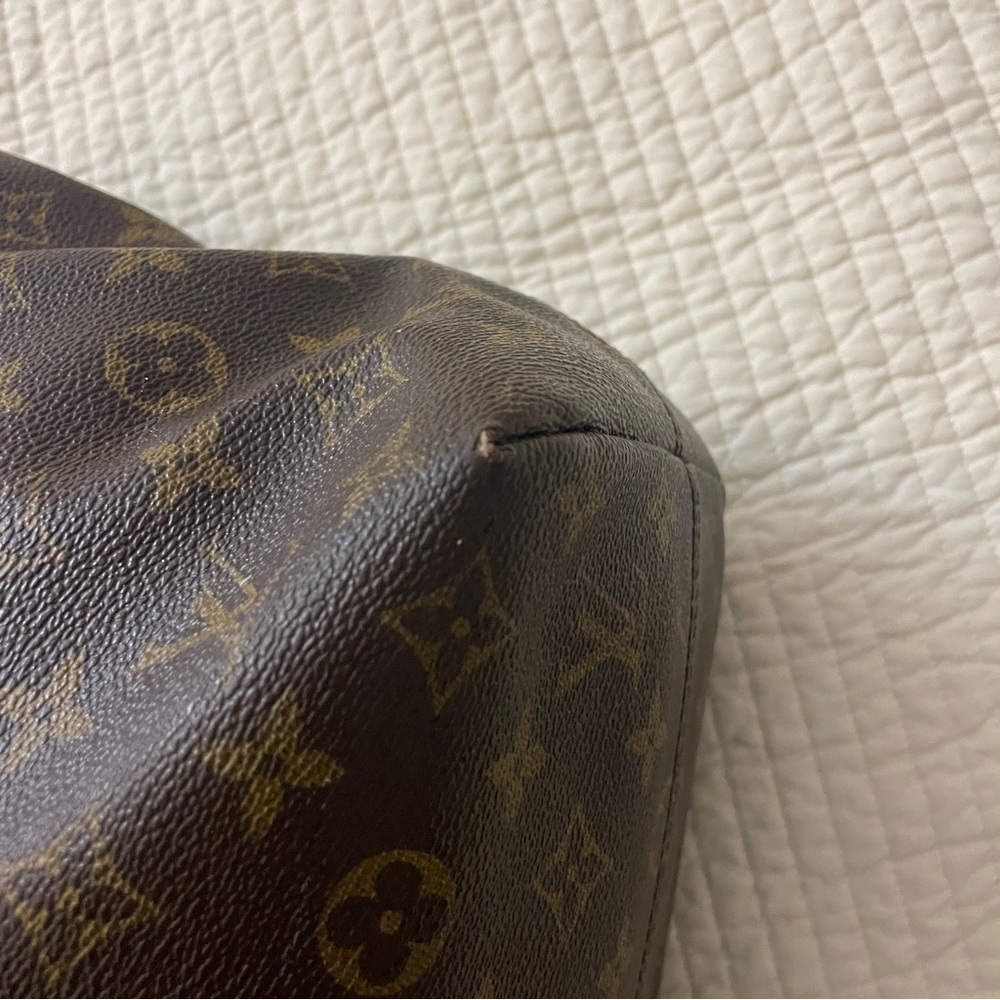 Louis Vuitton Brown Monogram Handbag - Picture 2 of 7